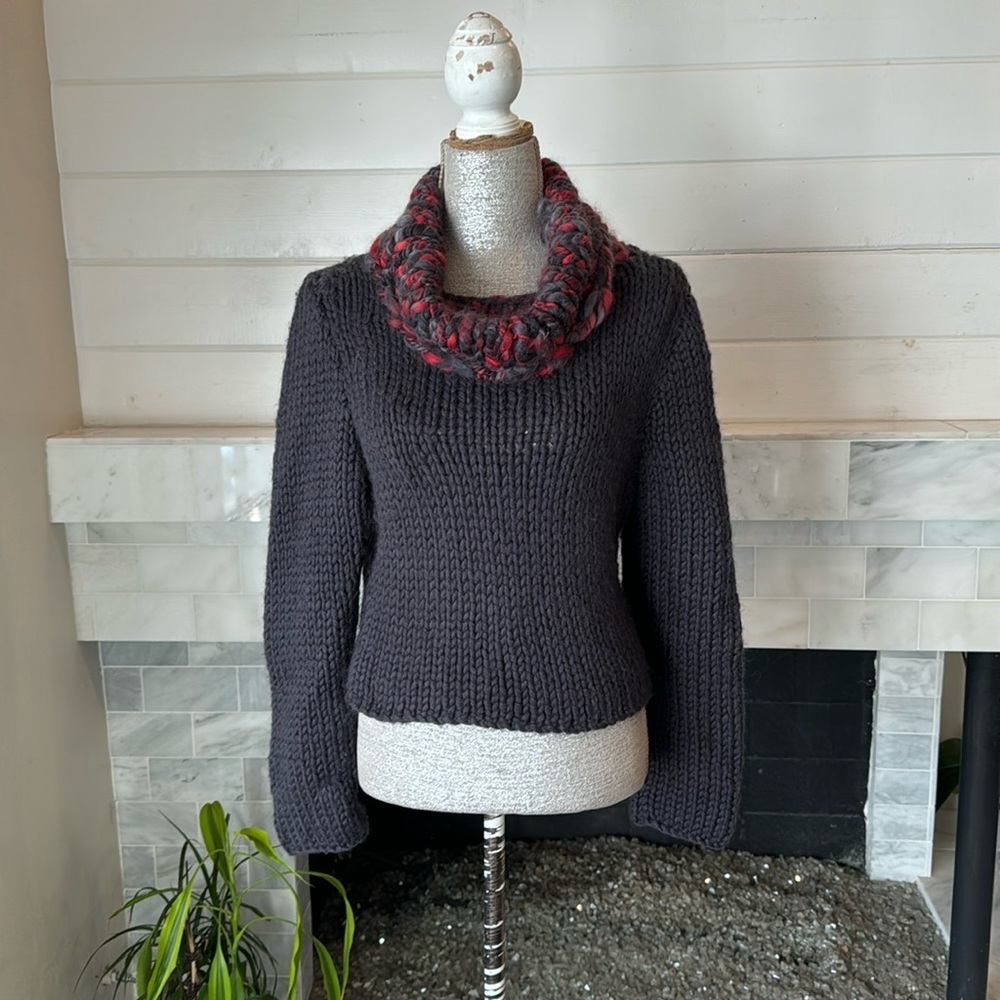 Chunky Handknit Contrasting Cowelneck Dark Gray Boxy Sweater Size Small